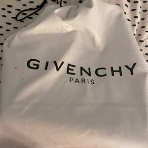 Givenchy Antigona